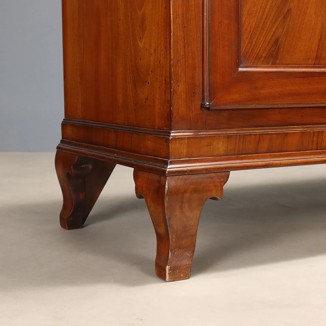 Credenza in noce e piuma di noce, '900 9
