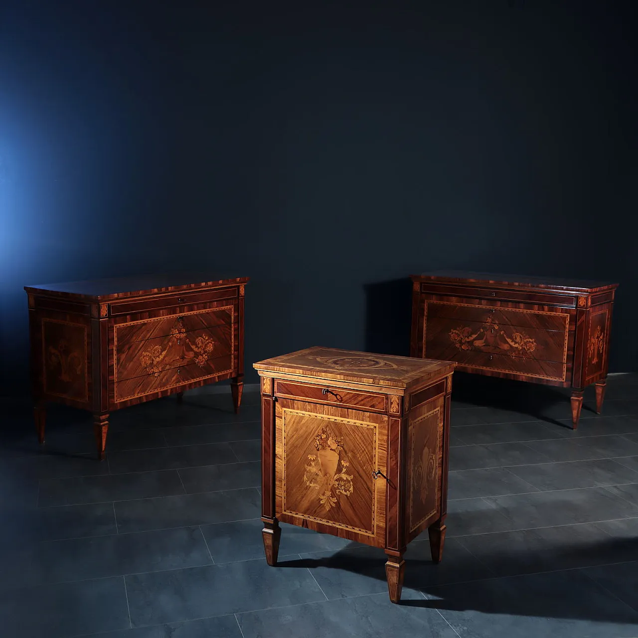 Coppia di cassettiere in legno con comodino, '800 1