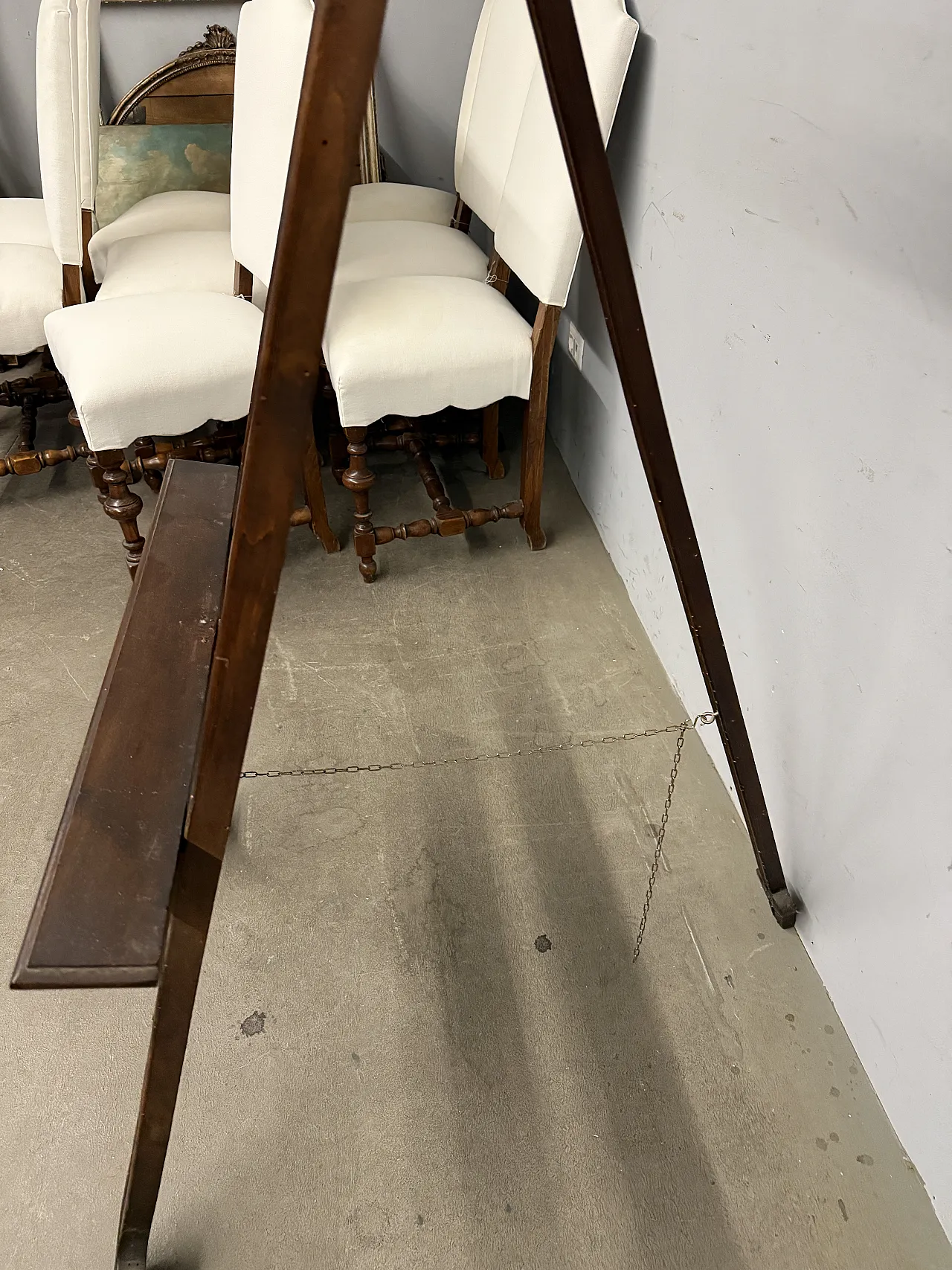 Liberty painter's easel in carved walnut, 20th century 9