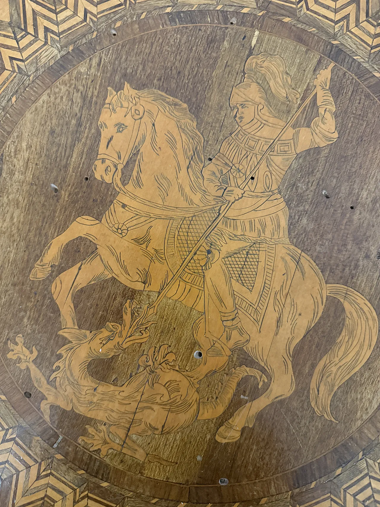 Sorrentino inlaid table, Saint George and the dragon, 19th century 11