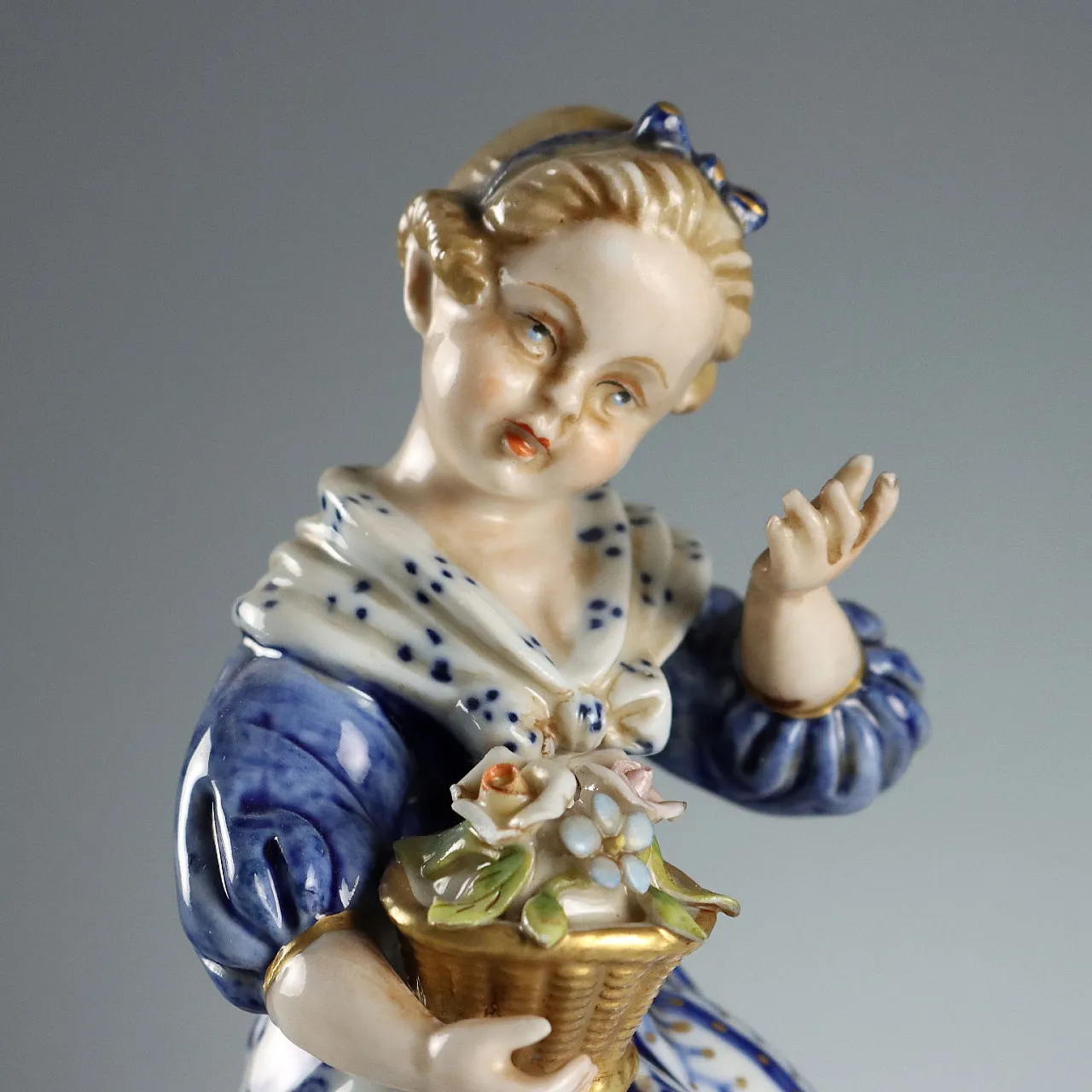 Coppia di statuine, Manifattura di Capodimonte, '900 3