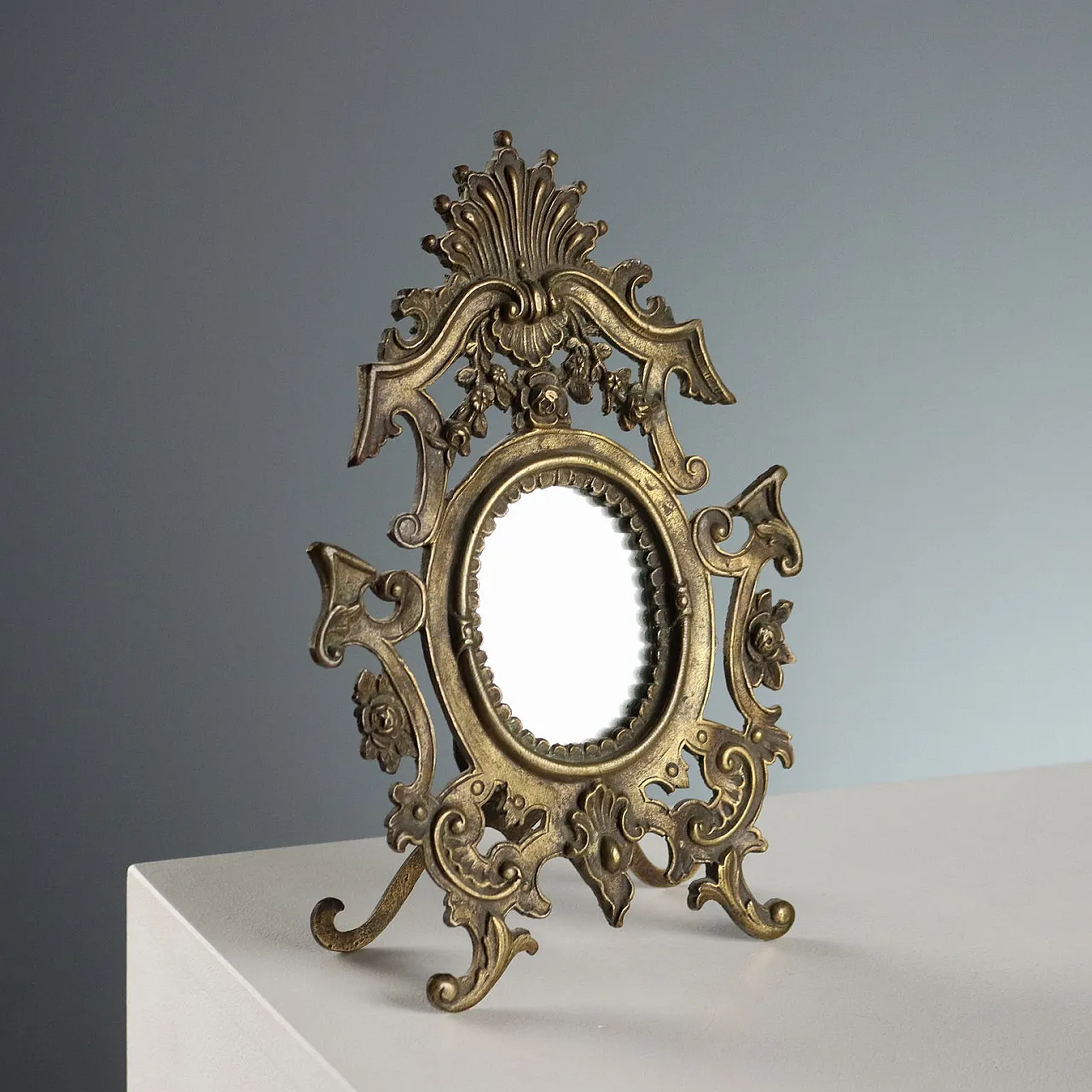 Specchio da tavolo in bronzo, '900 1