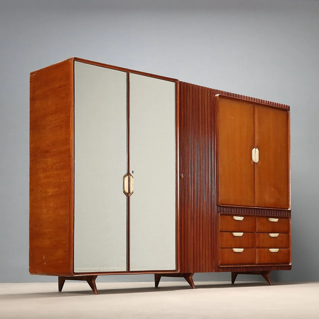 Armadio in legno, anni '50 1