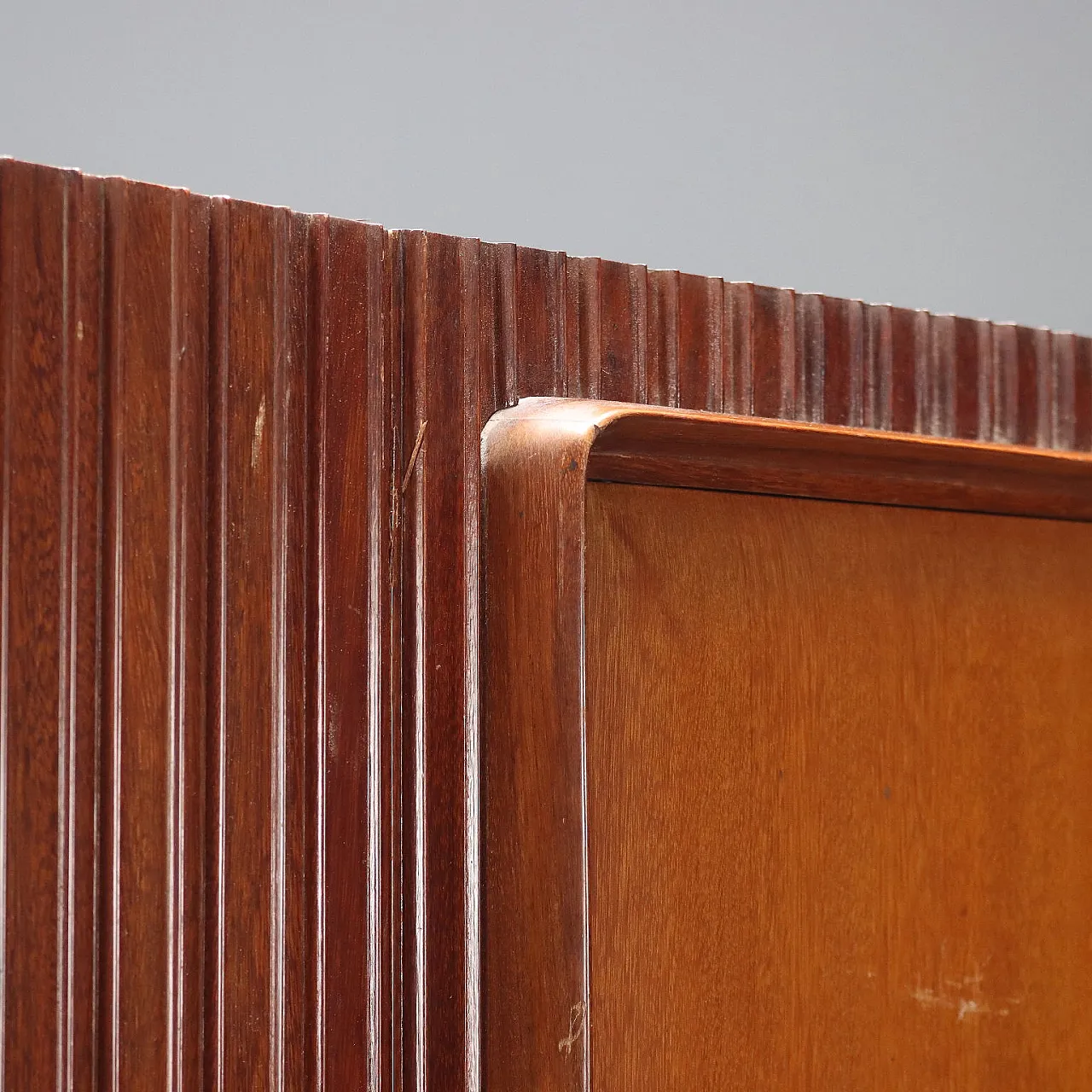 Armadio in legno, anni '50 8