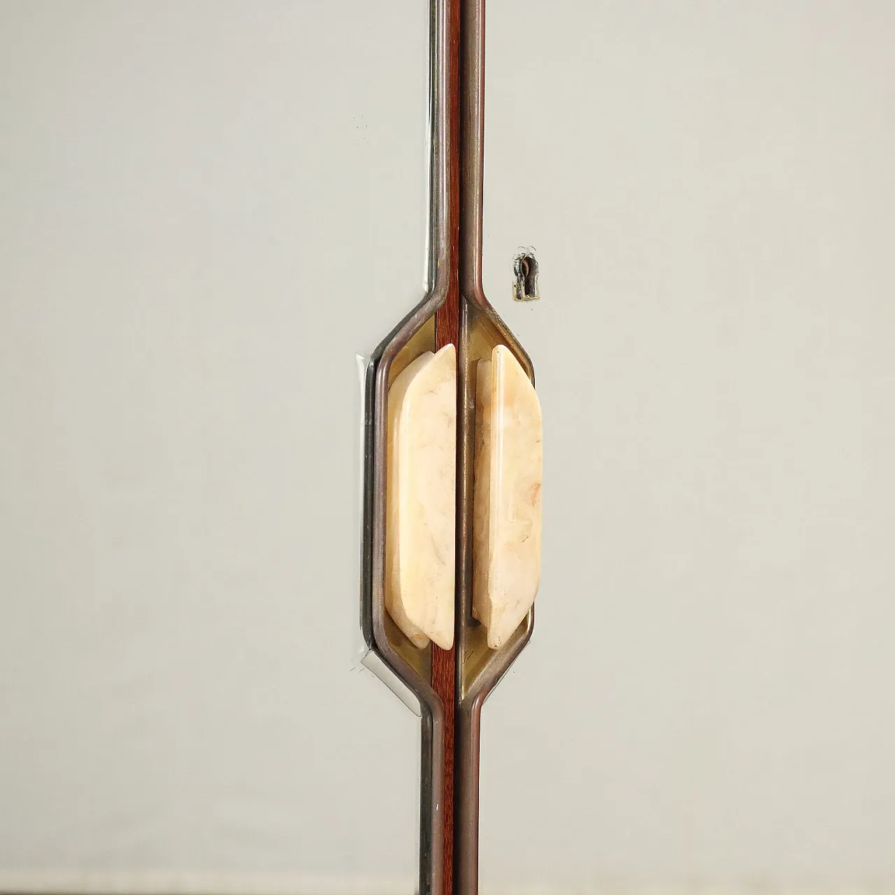 Armadio in legno, anni '50 9