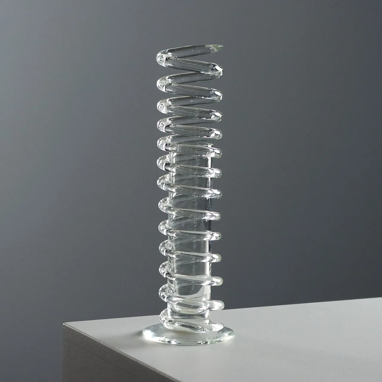 Pair of Monfiore Fornasetti twisted glass vases, 1970s 1
