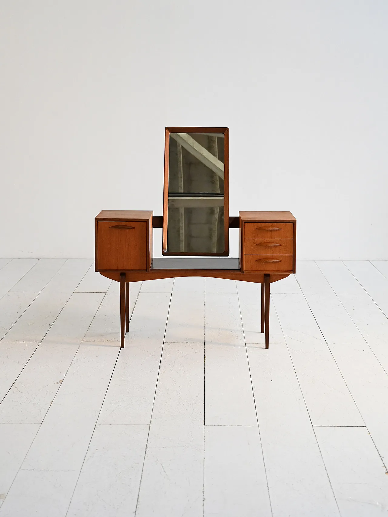 “Model 315” dressing table by Svante Skogh for Slutarp 1960s 1
