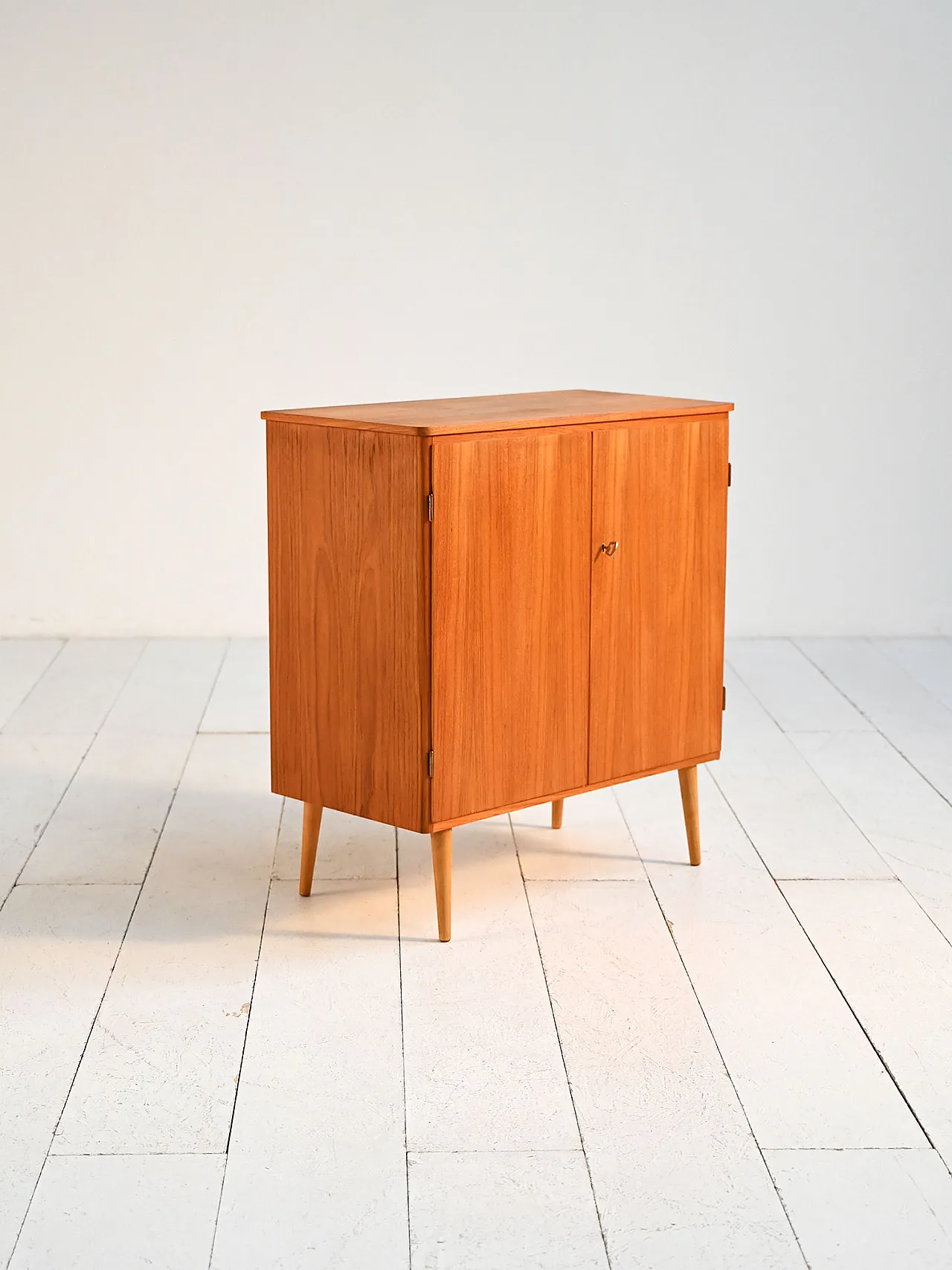 Northern European teak cabinet, 1960s 5