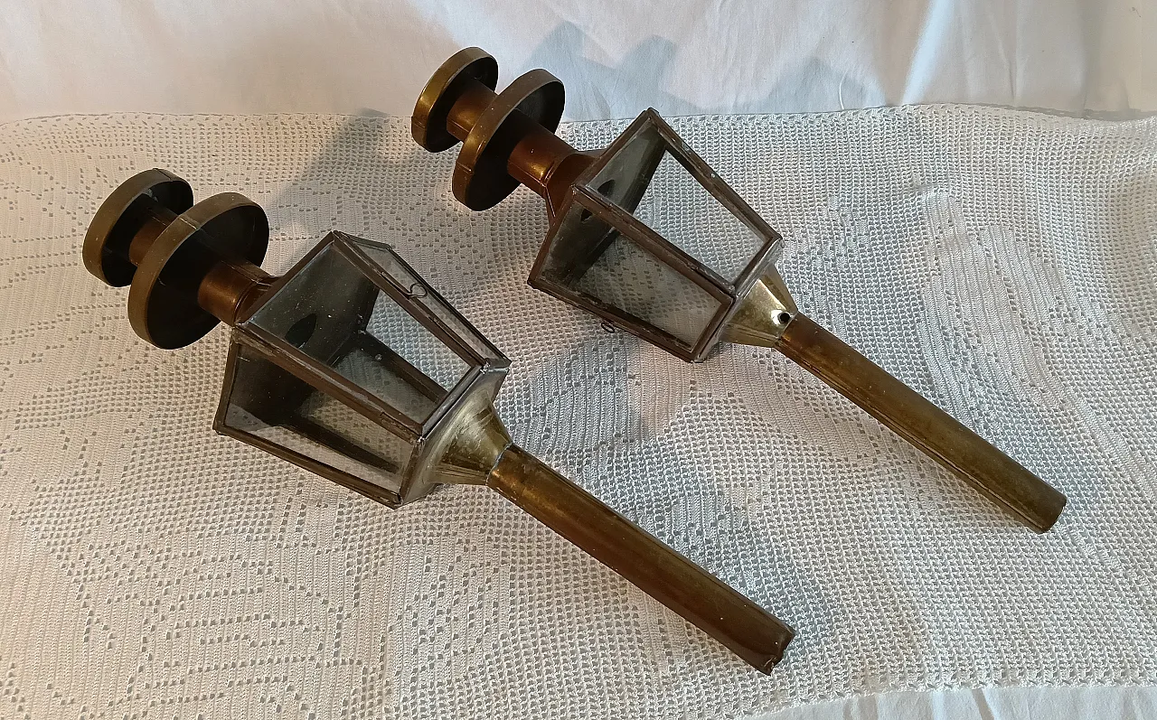 Coppia di lanterne da carrozza, anni '50 6