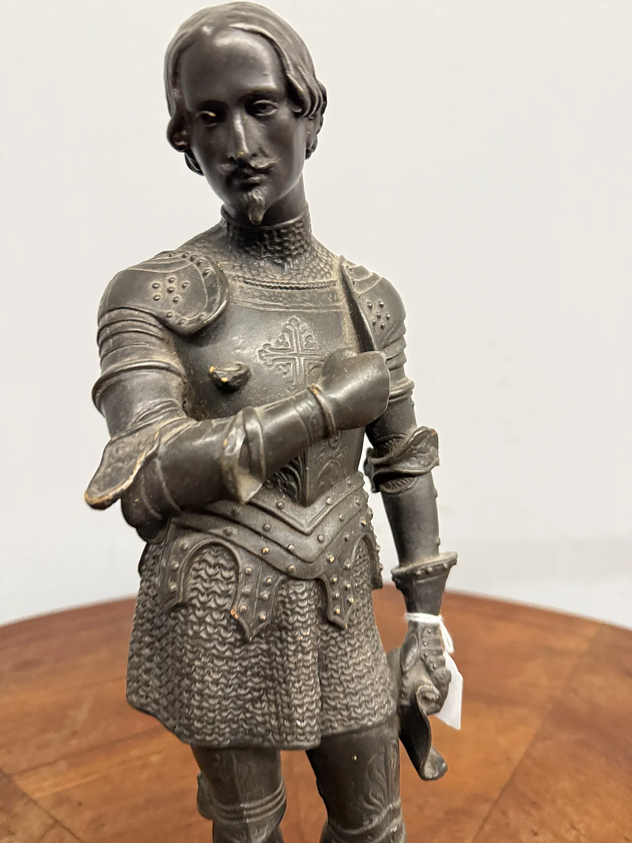 Scaiola sculpture of a knight made in France, 19th century 3