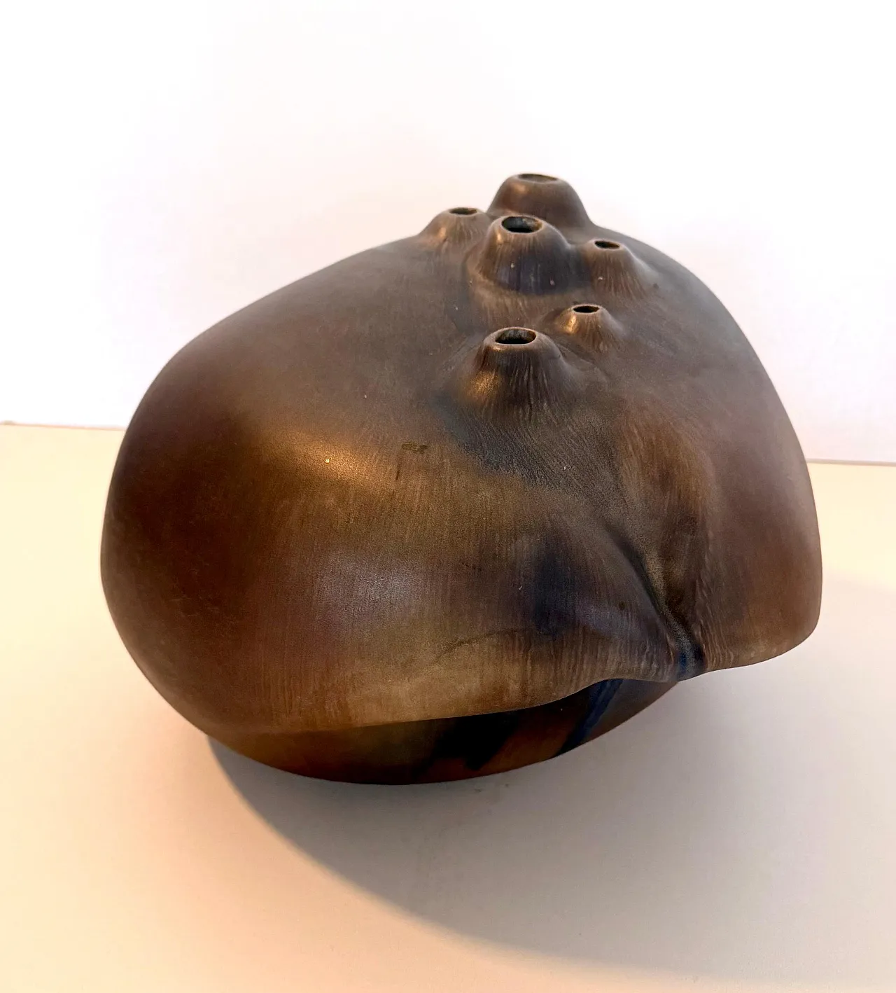 Lacquered ceramic Tulip Vase by Giacomo Onestini, 20th century 4