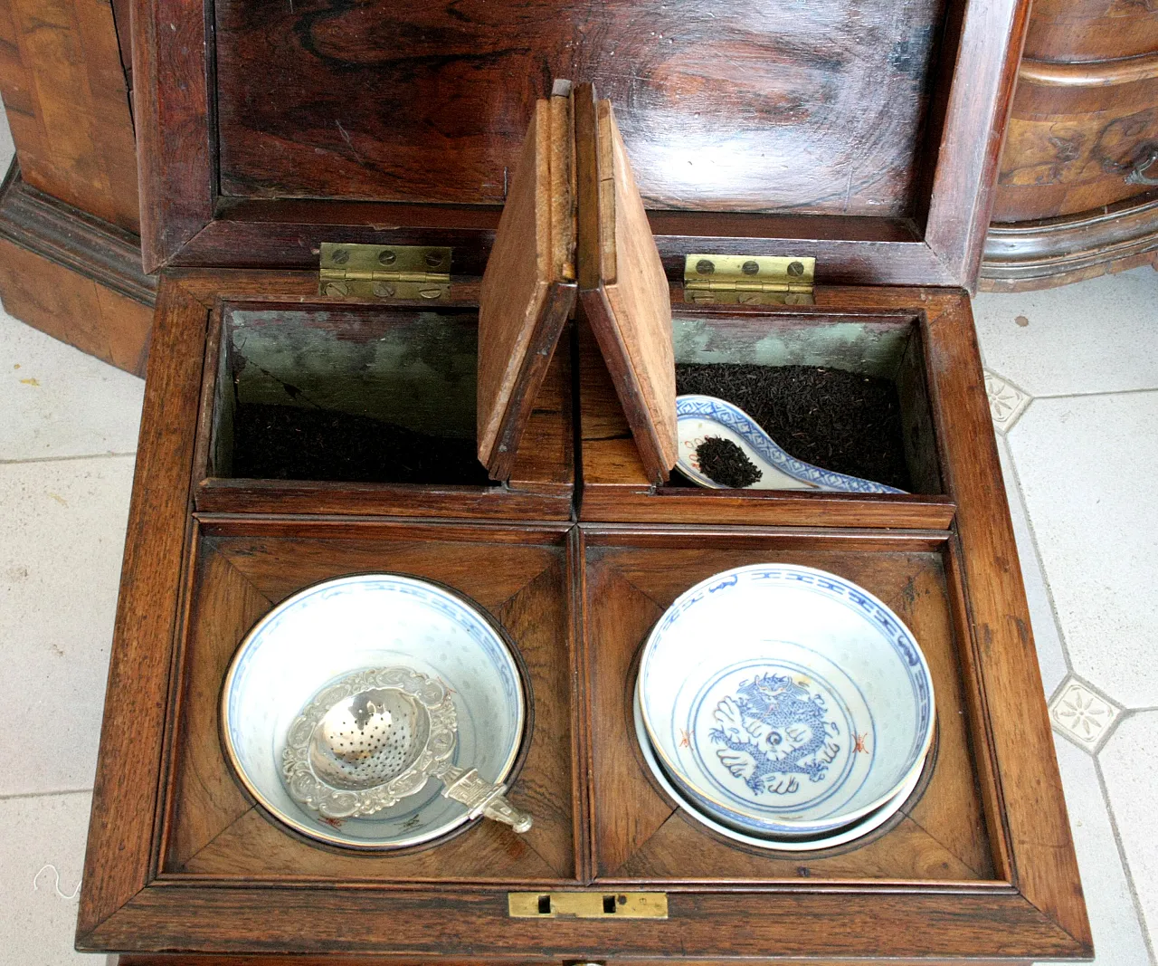 Scatola da tè storica, '800 10