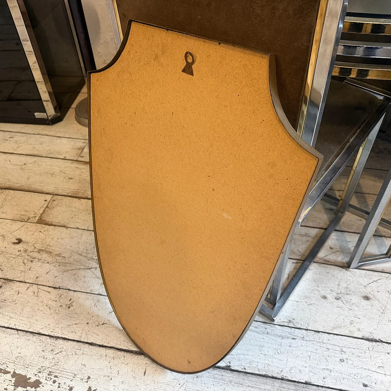 Specchio da parete con scudo d'ottone di Gio Ponti, anni '50 14