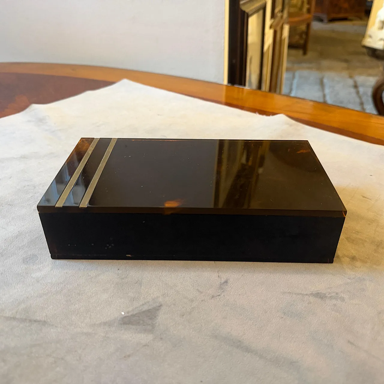 Scatola di lusso in lucite finto tartarugato Dior Home style, anni '70 9