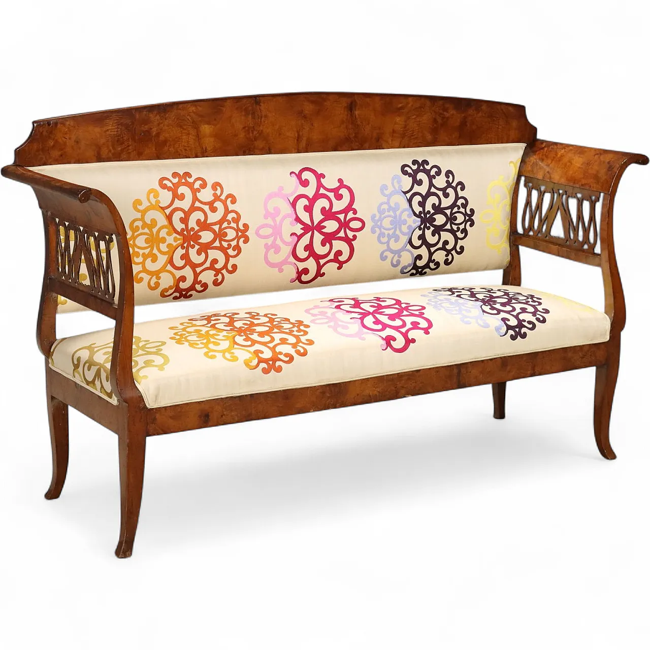 Biedermeier sofa in walnut, 19th century 10