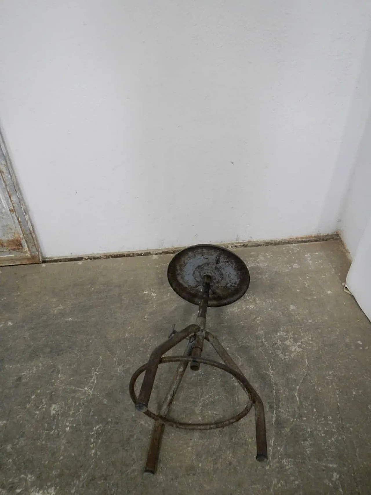 Iron workshop stool 1950 3