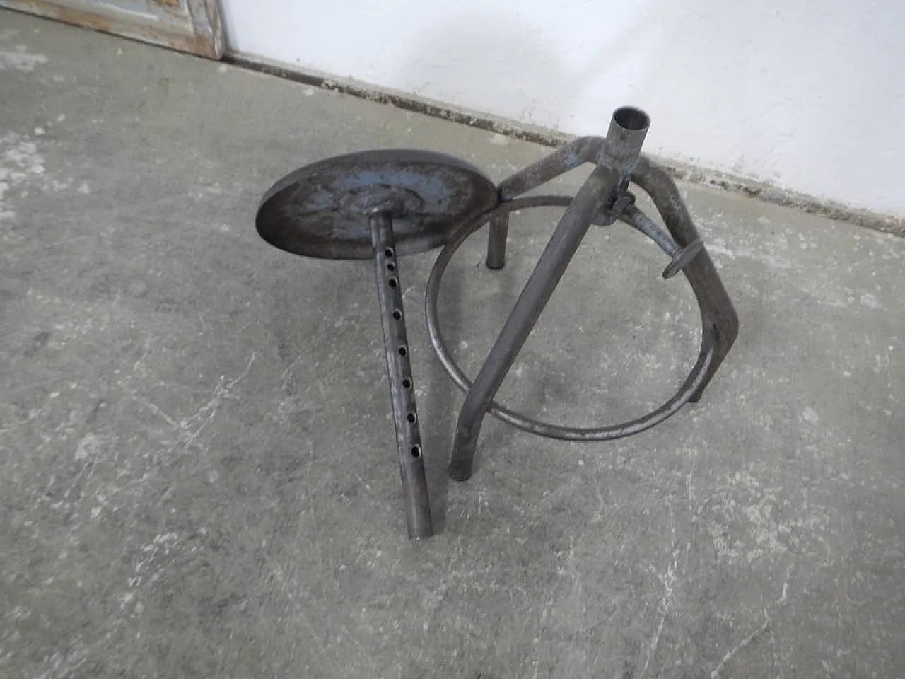 Iron workshop stool 1950 8