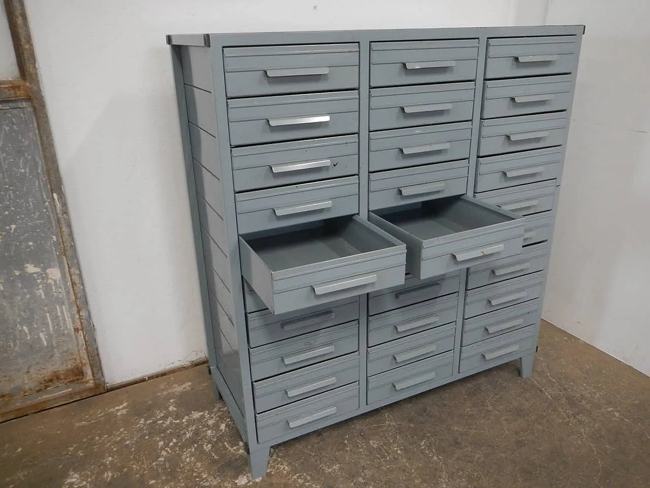 Industrial chest of drawers 1970 2