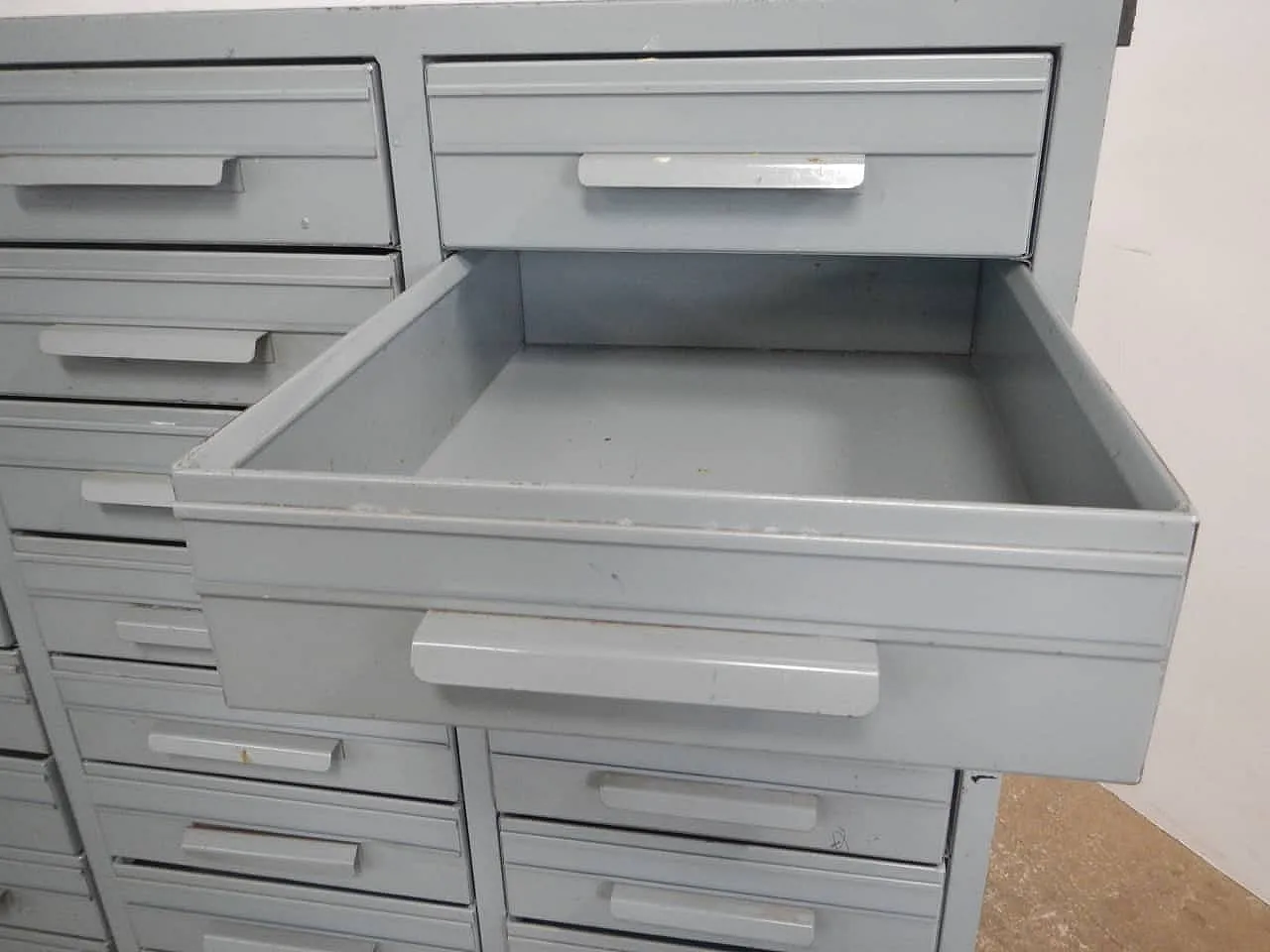 Industrial chest of drawers 1970 8