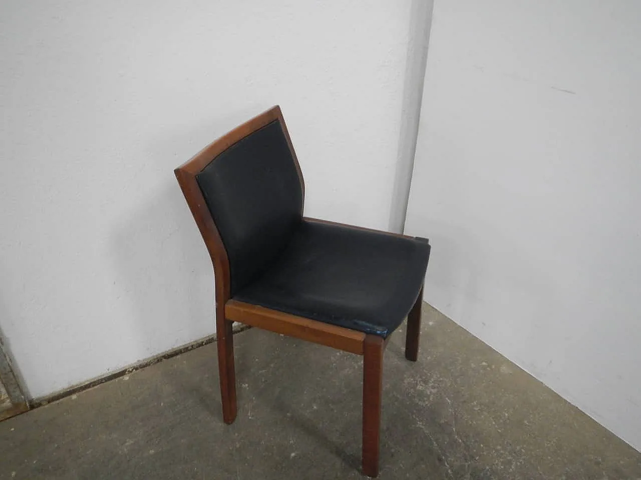 Black imitation leather chair 1980 3