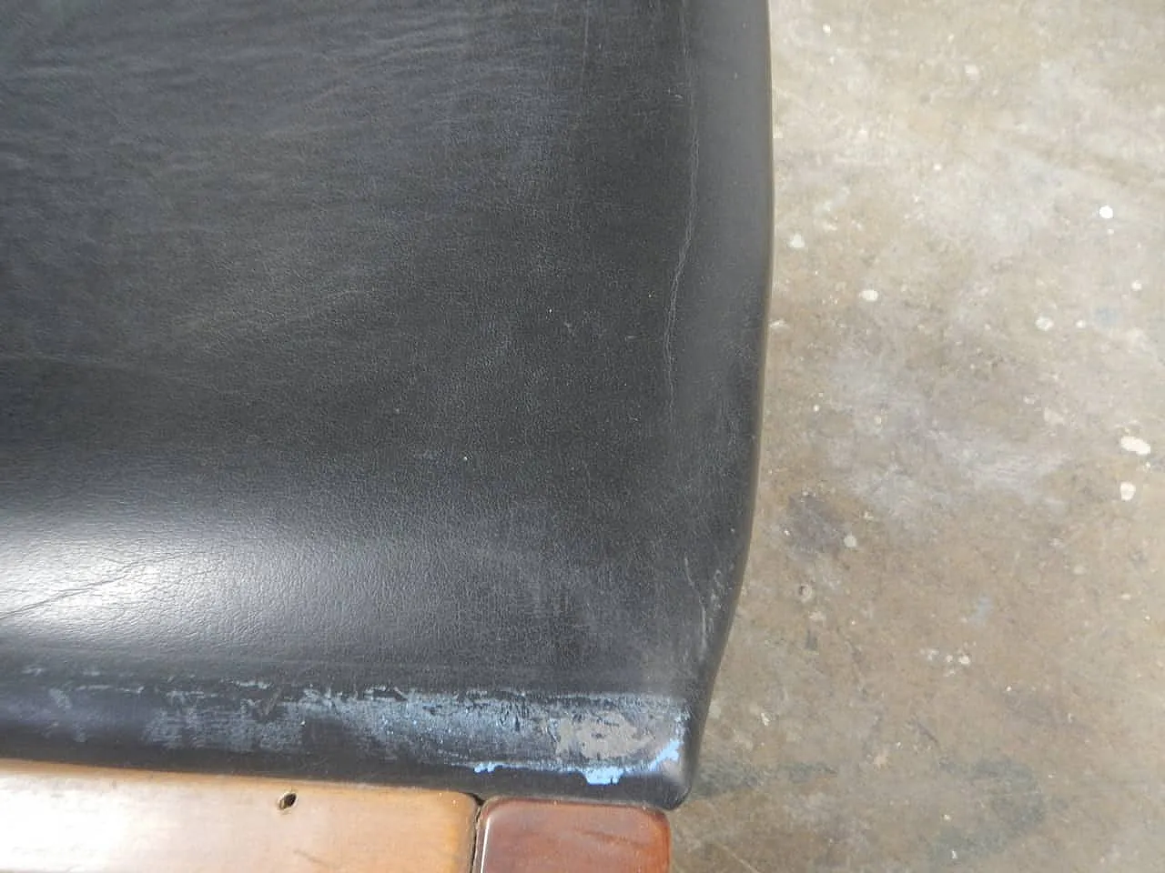 Black imitation leather chair 1980 8