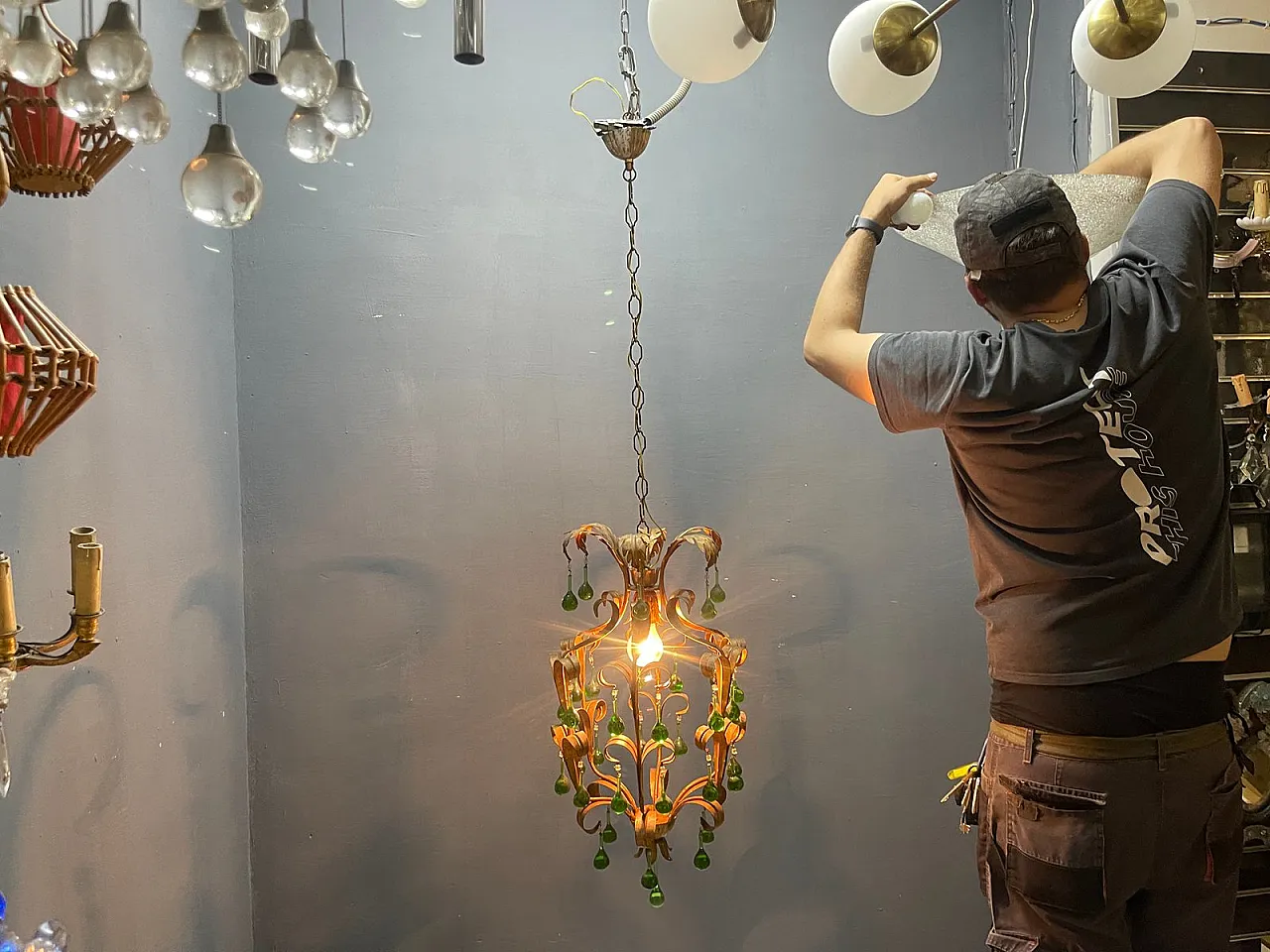 Tole chandelier in green Murano glass, 1960s 8