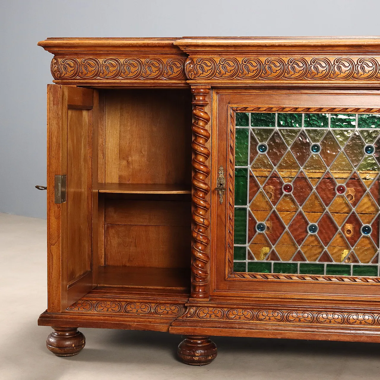 Credenza in stile Neobarocco in noce, tardo '800 4
