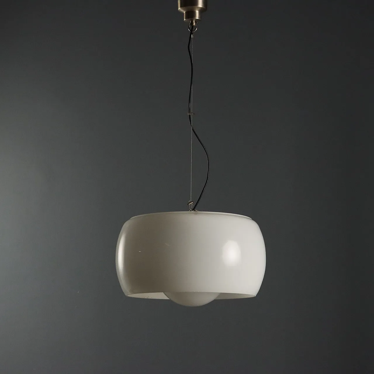 Lampada Omega di Vico Magistretti per Artemide, '900 7