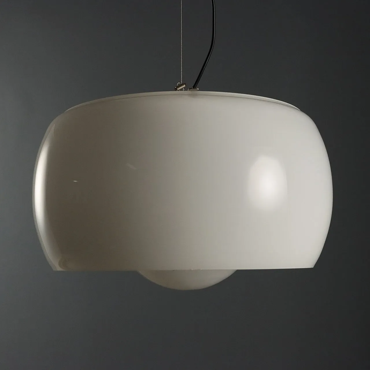 Lampada Omega di Vico Magistretti per Artemide, '900 8