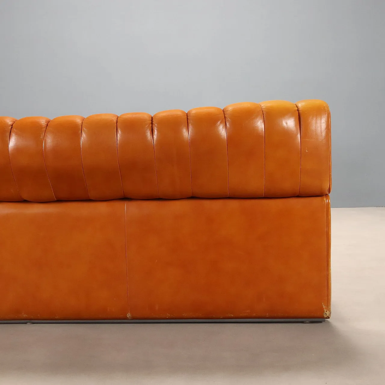 Luigi Massoni bed for Poltrona Frau, 20th century 5