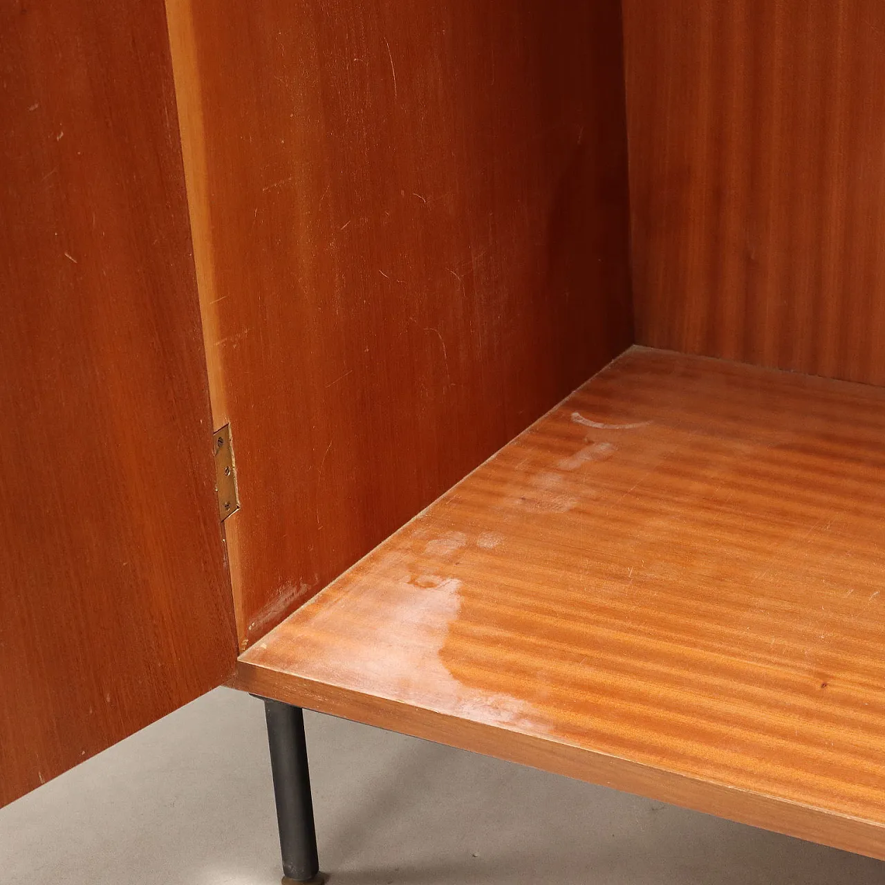 Armadio in legno e formica, anni '60 6