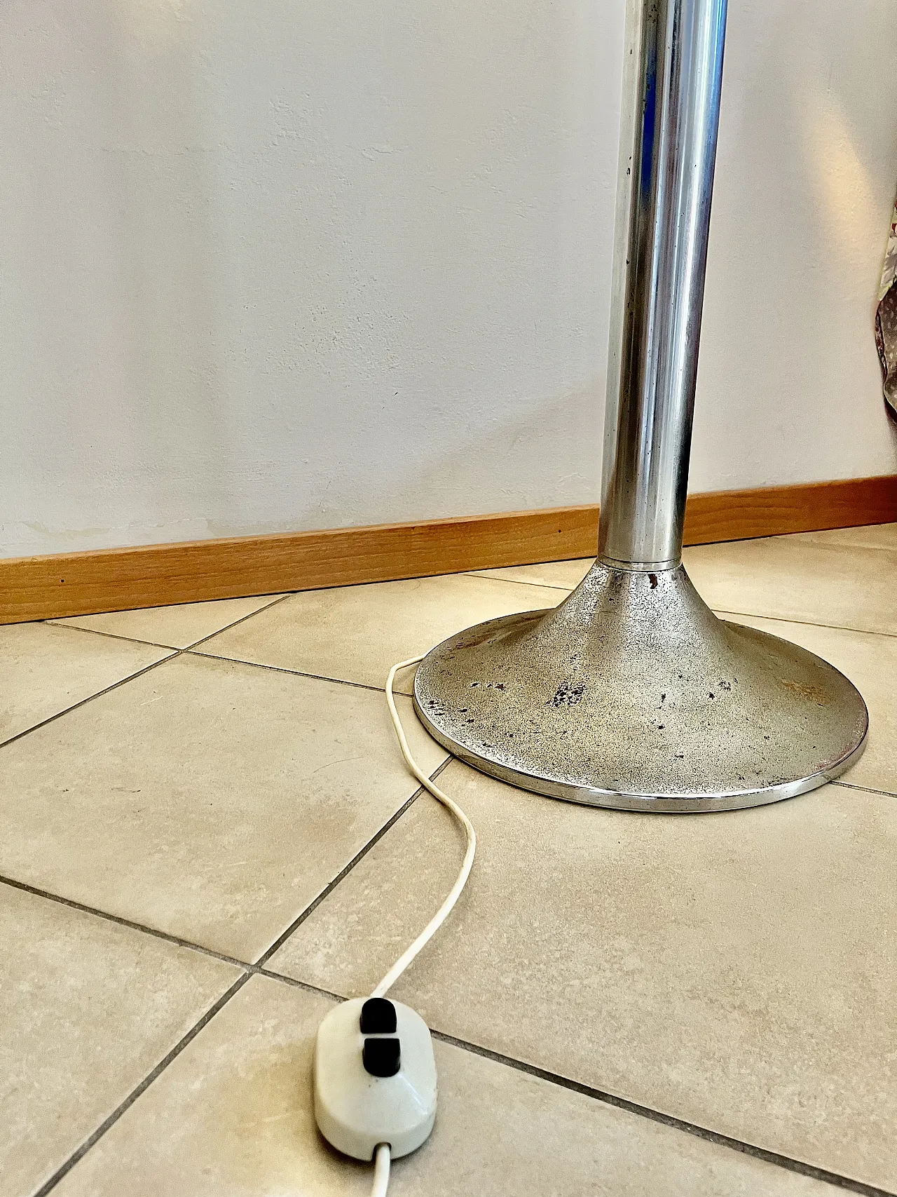 Floor lamp by Oscar Torlasco, 1960s 4