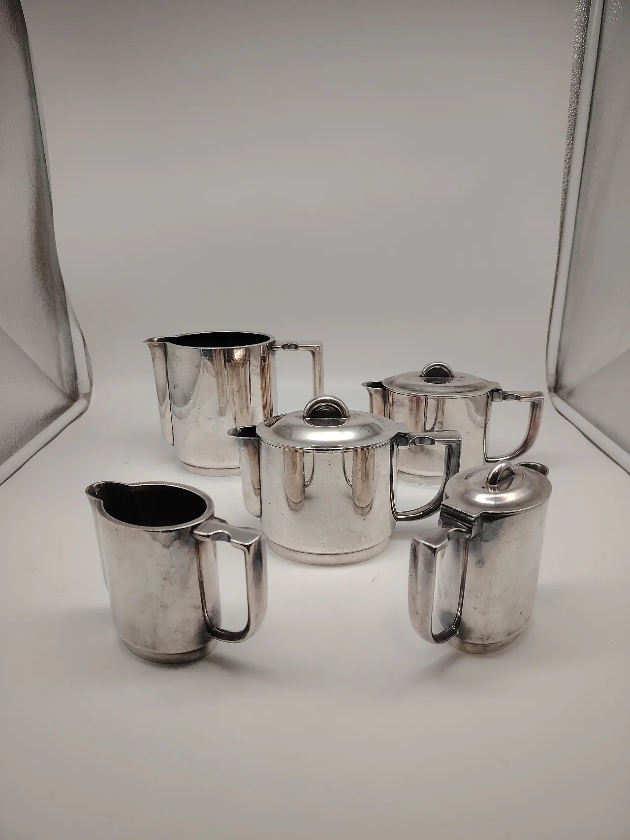 Servizio da caffè e tè di Philipp Hausler per Berndorf , 1930 1