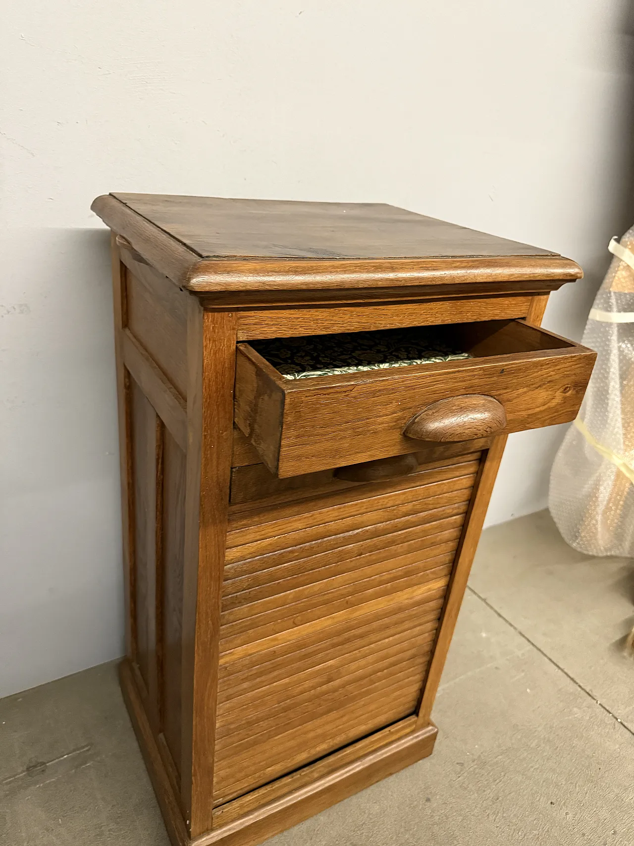 Mid-century column shutter in oak, 20th century 7