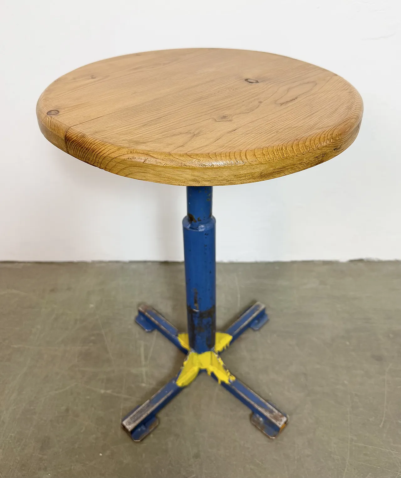 Industrial workshop stool, 1960s 13