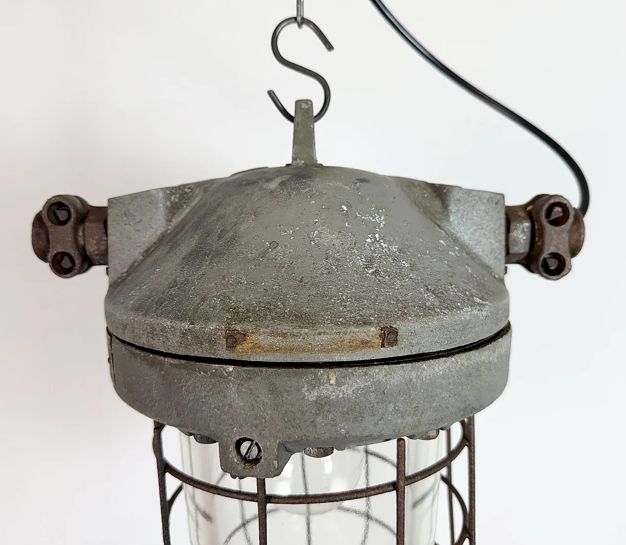 Grey Industrial Explosion Proof Lamp from Elektrosvit, 1960s 3