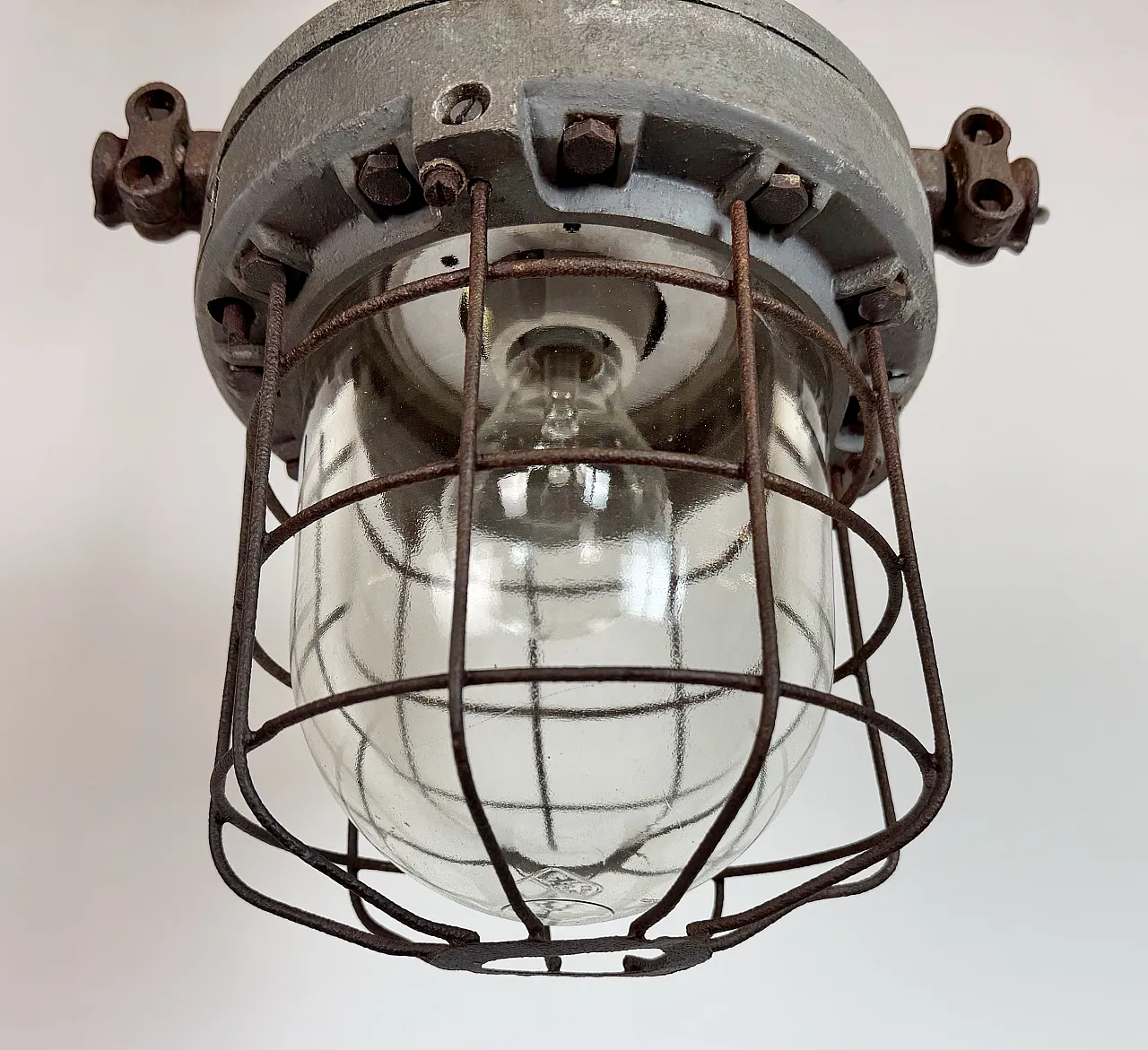 Grey Industrial Explosion Proof Lamp from Elektrosvit, 1960s 5