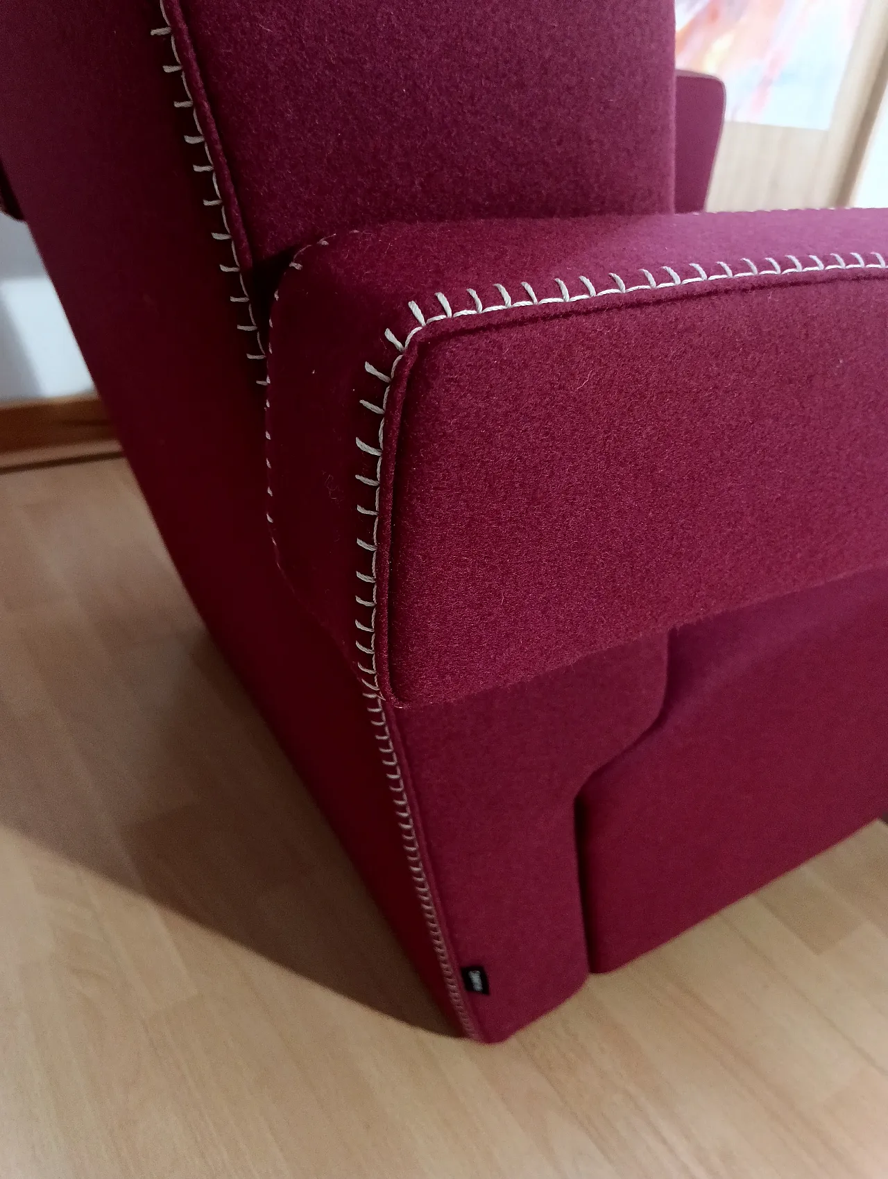 Poltrona Utrecht 637 in lana bordeaux di Cassina, anni 2000 29