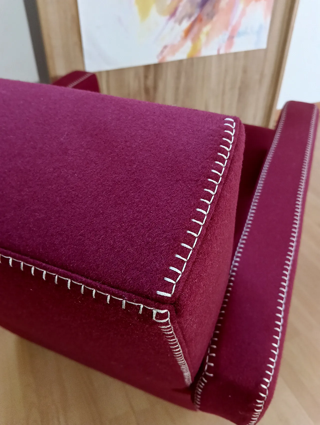 Poltrona Utrecht 637 in lana bordeaux di Cassina, anni 2000 36
