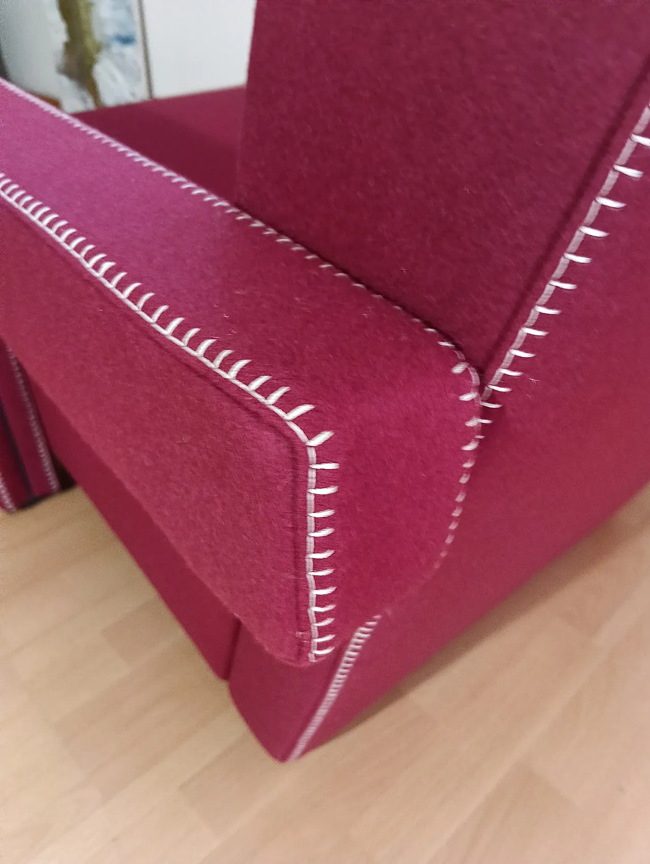 Poltrona Utrecht 637 in lana bordeaux di Cassina, anni 2000 59