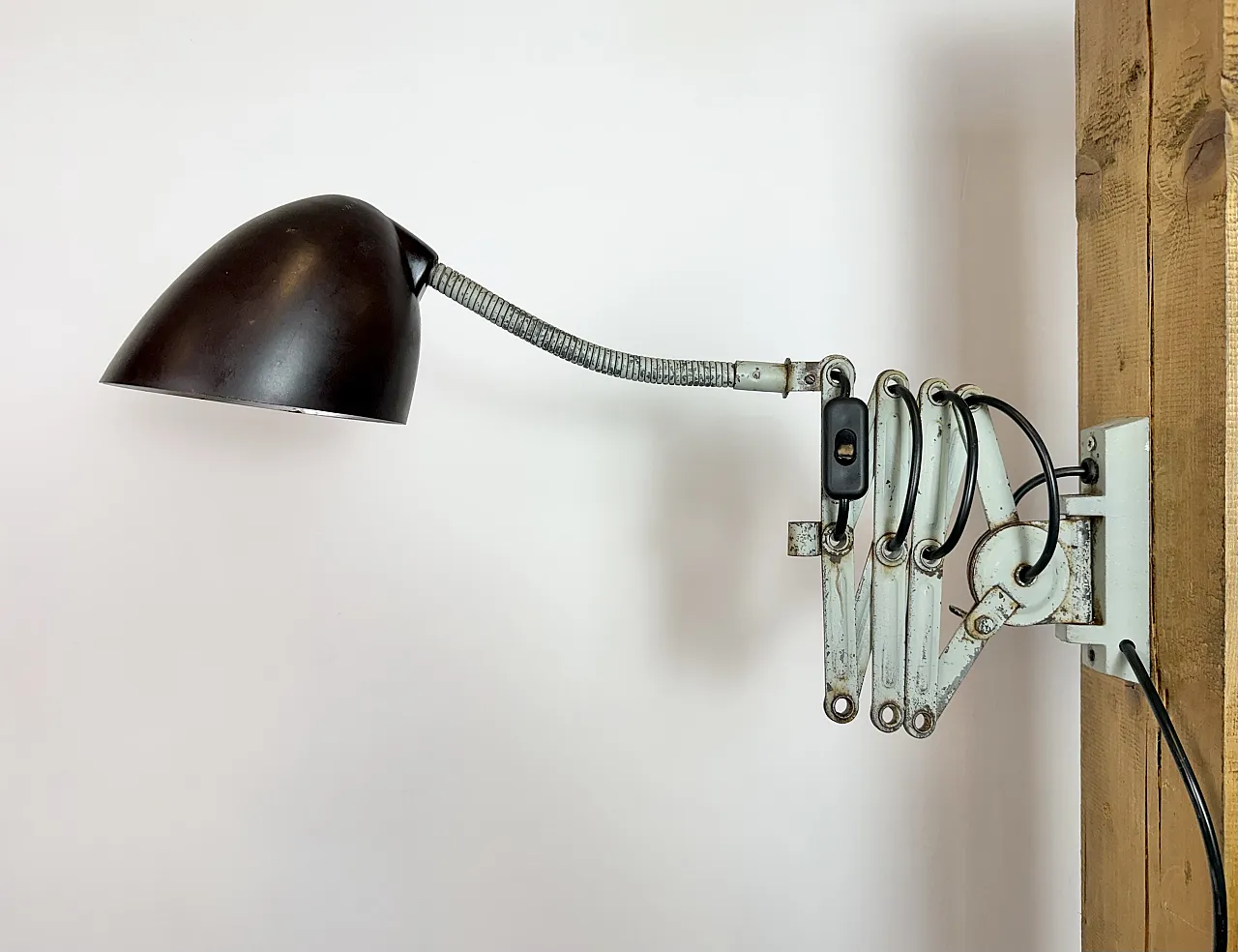 Green Industrial Scissor Wall Lamp from Elektroinstala, 1960s 9