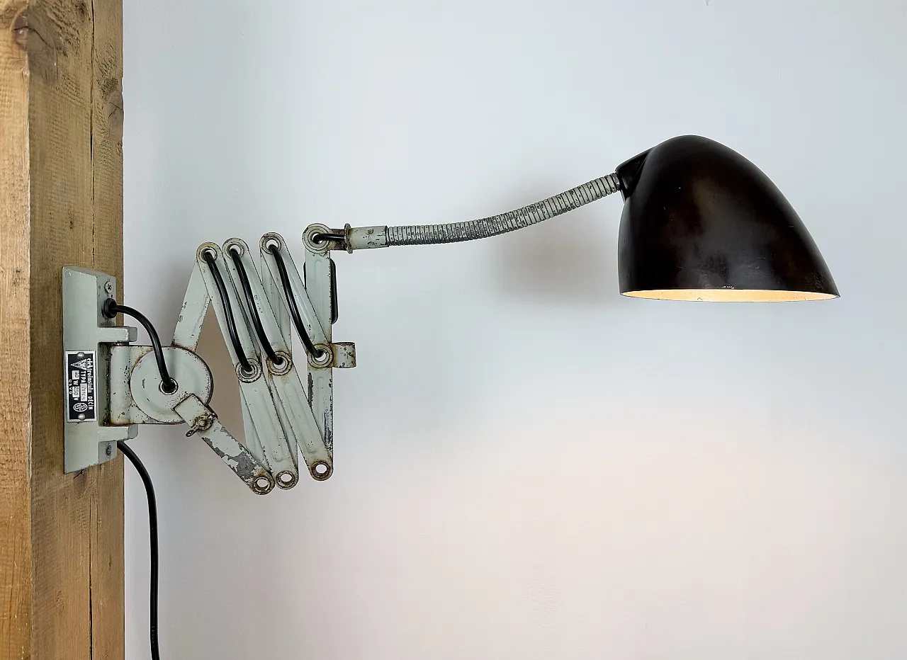 Green Industrial Scissor Wall Lamp from Elektroinstala, 1960s 15