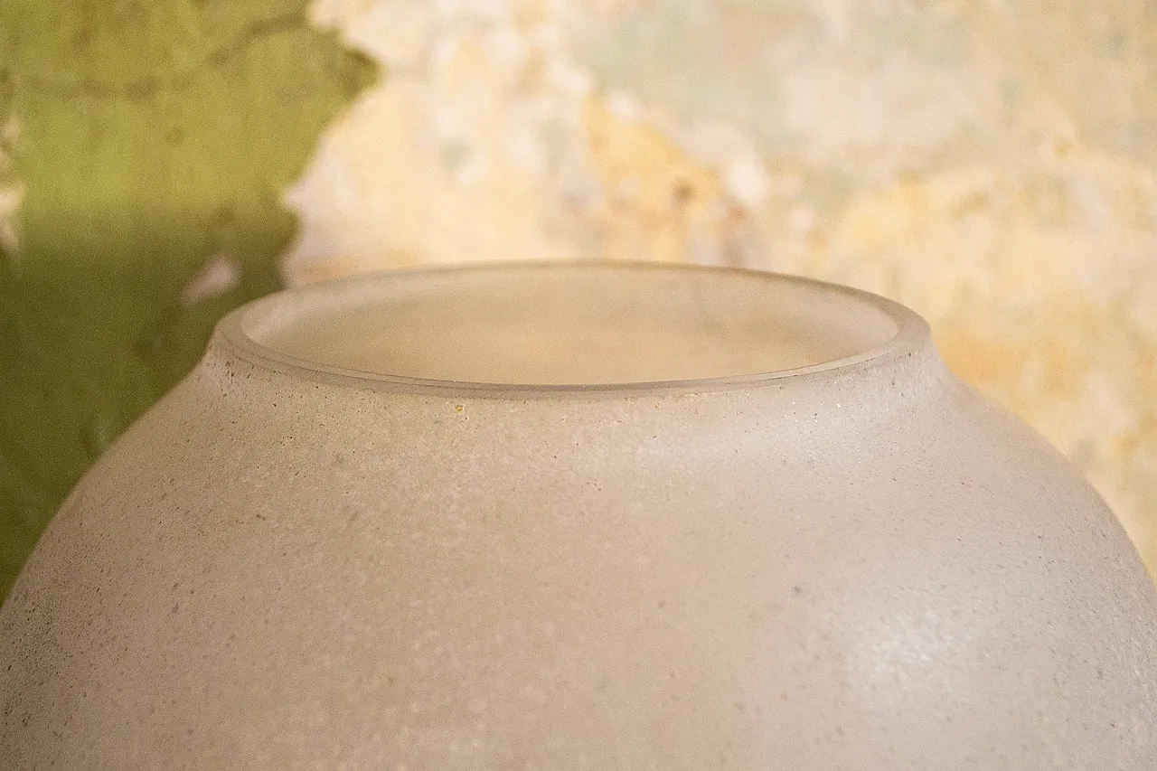 White scavo glass vase from Seguso, 1960s 3