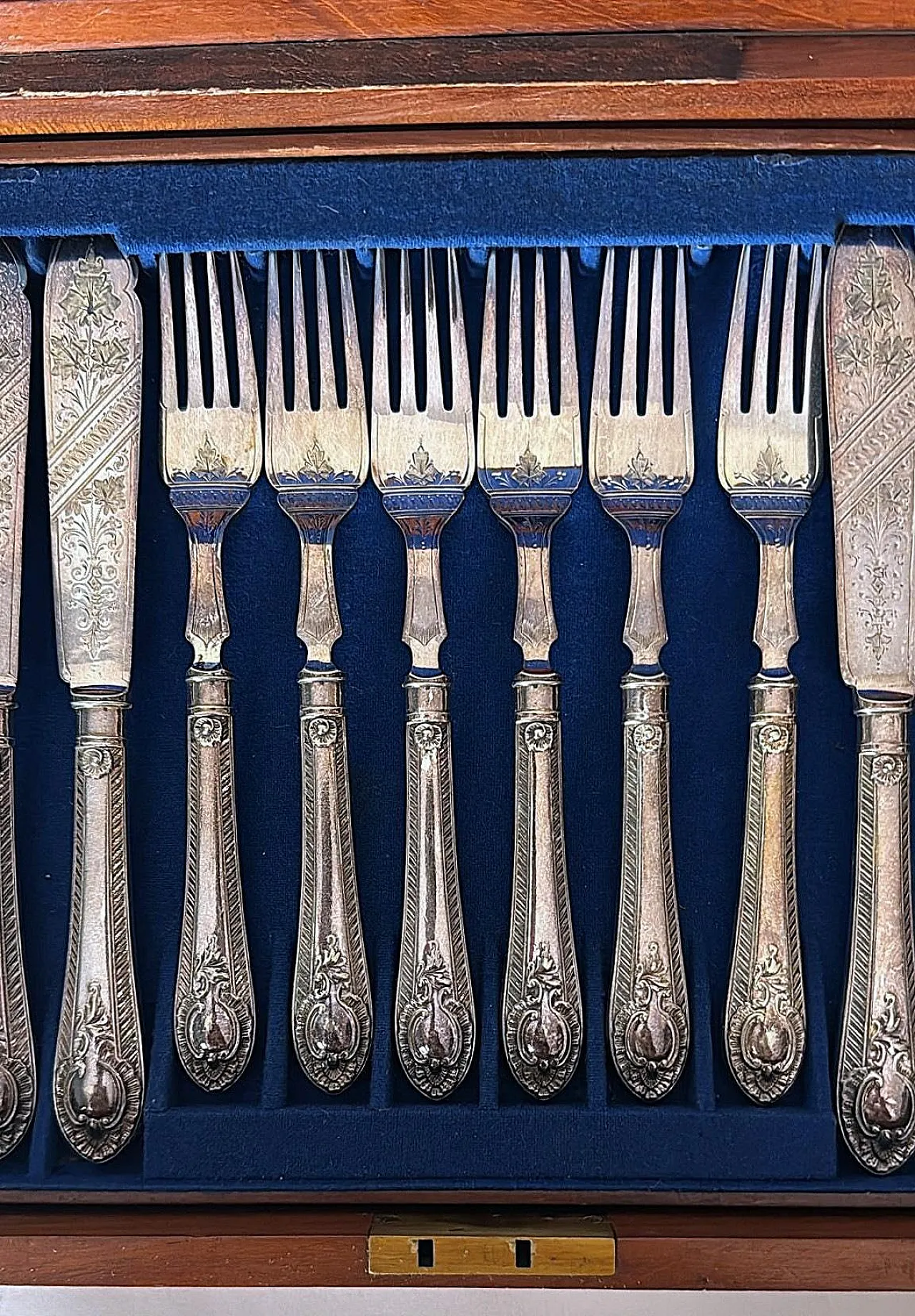 Wooden box with a complete silver-plated flatware, 19th century 9