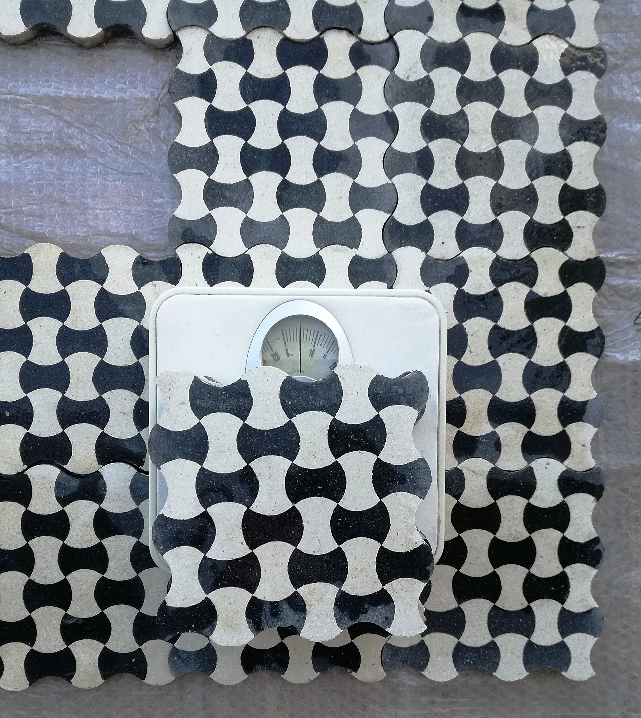 Cement tiles with bow tie pattern, 1920s 18