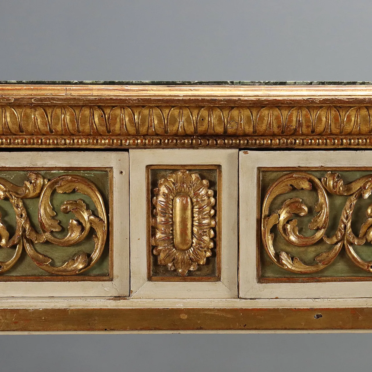 Tavolo eclettico laccato e dorato, '800 7