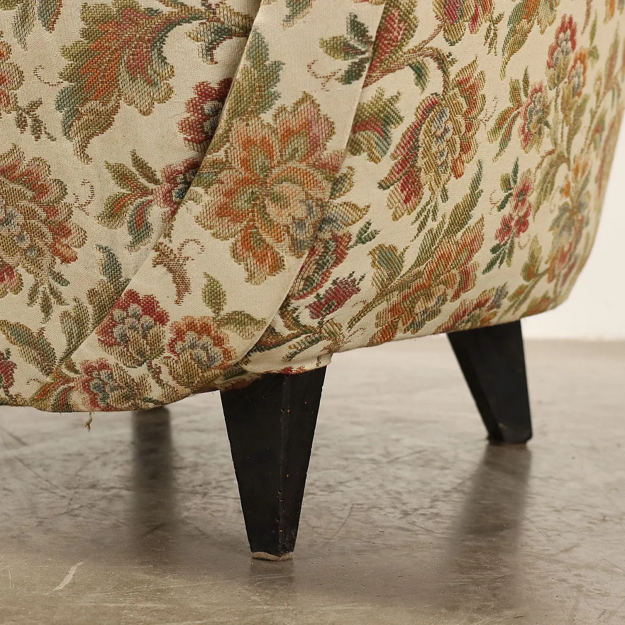 Pair of armchairs with jacquard fabric, 20th century 7