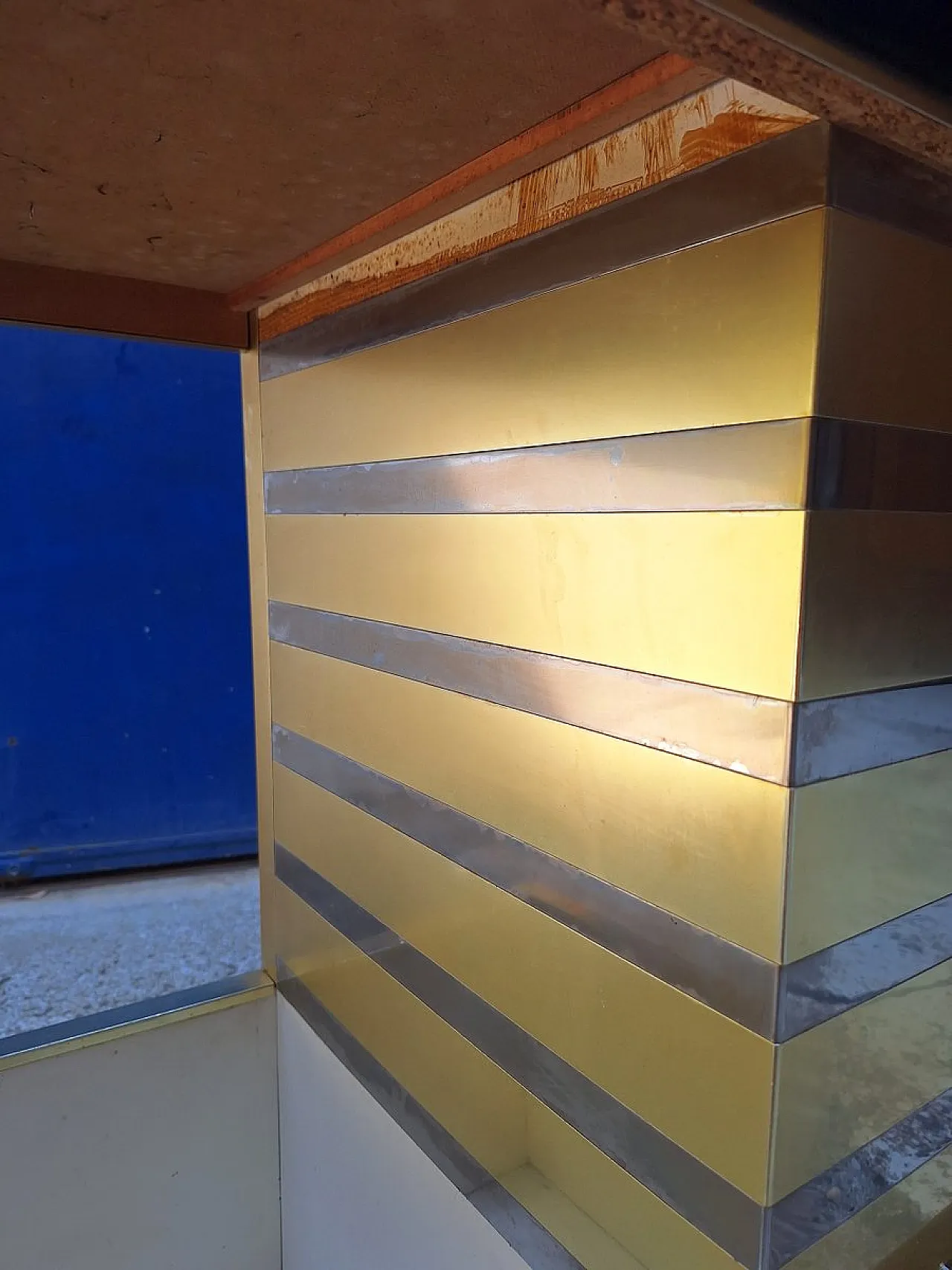 Bar cabinet in wood, brass and glass by Stilglass Donati, 1970s 8