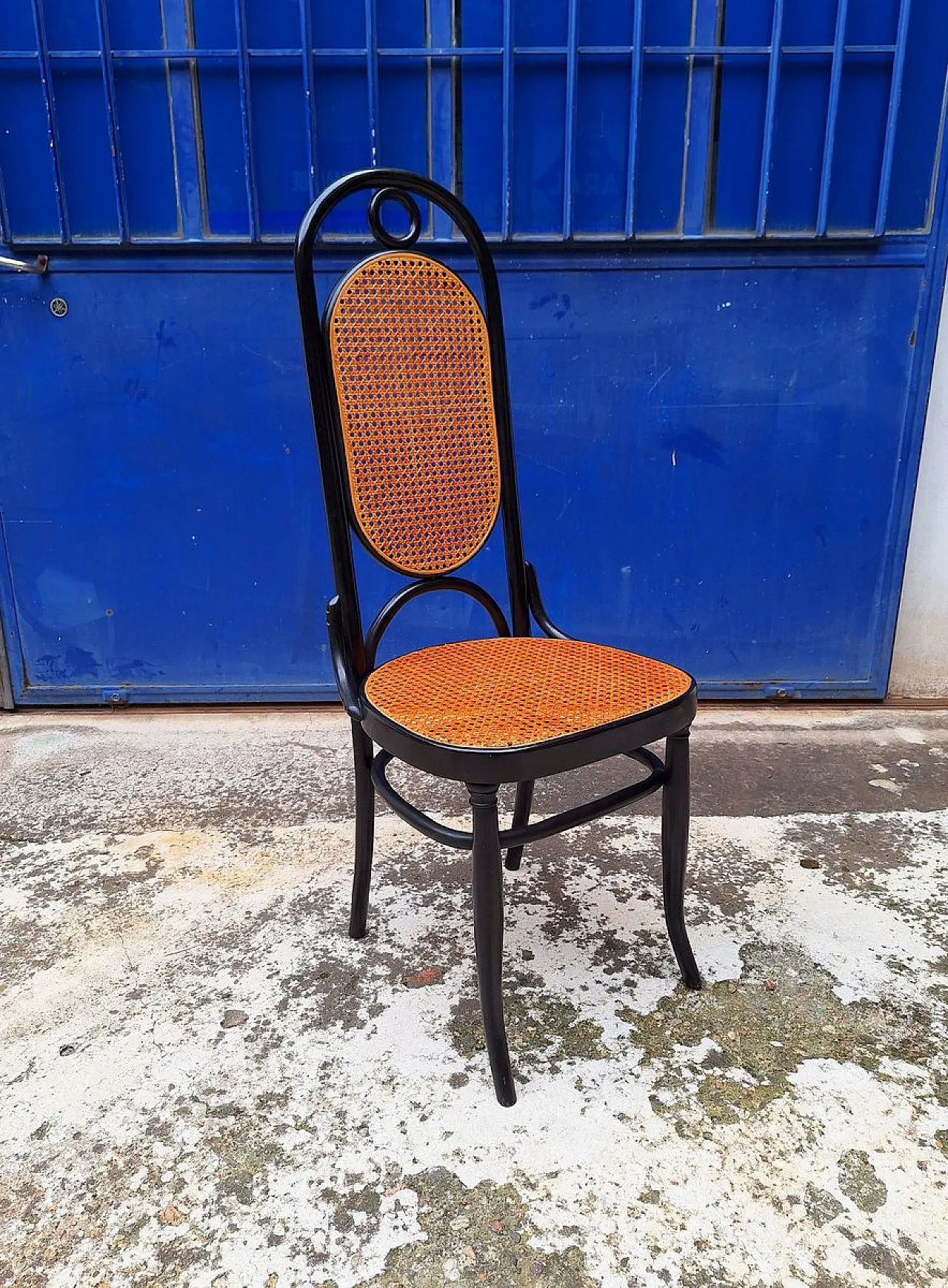 6 Model 21 chairs in beech and straw, 1970s 2