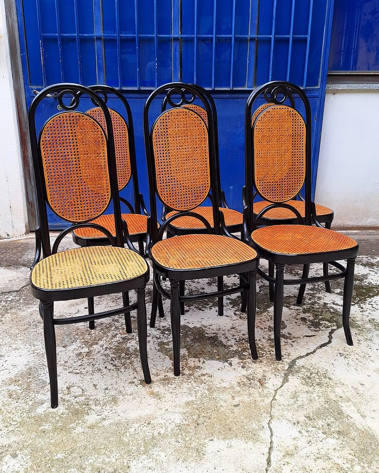6 Model 21 chairs in beech and straw, 1970s 10